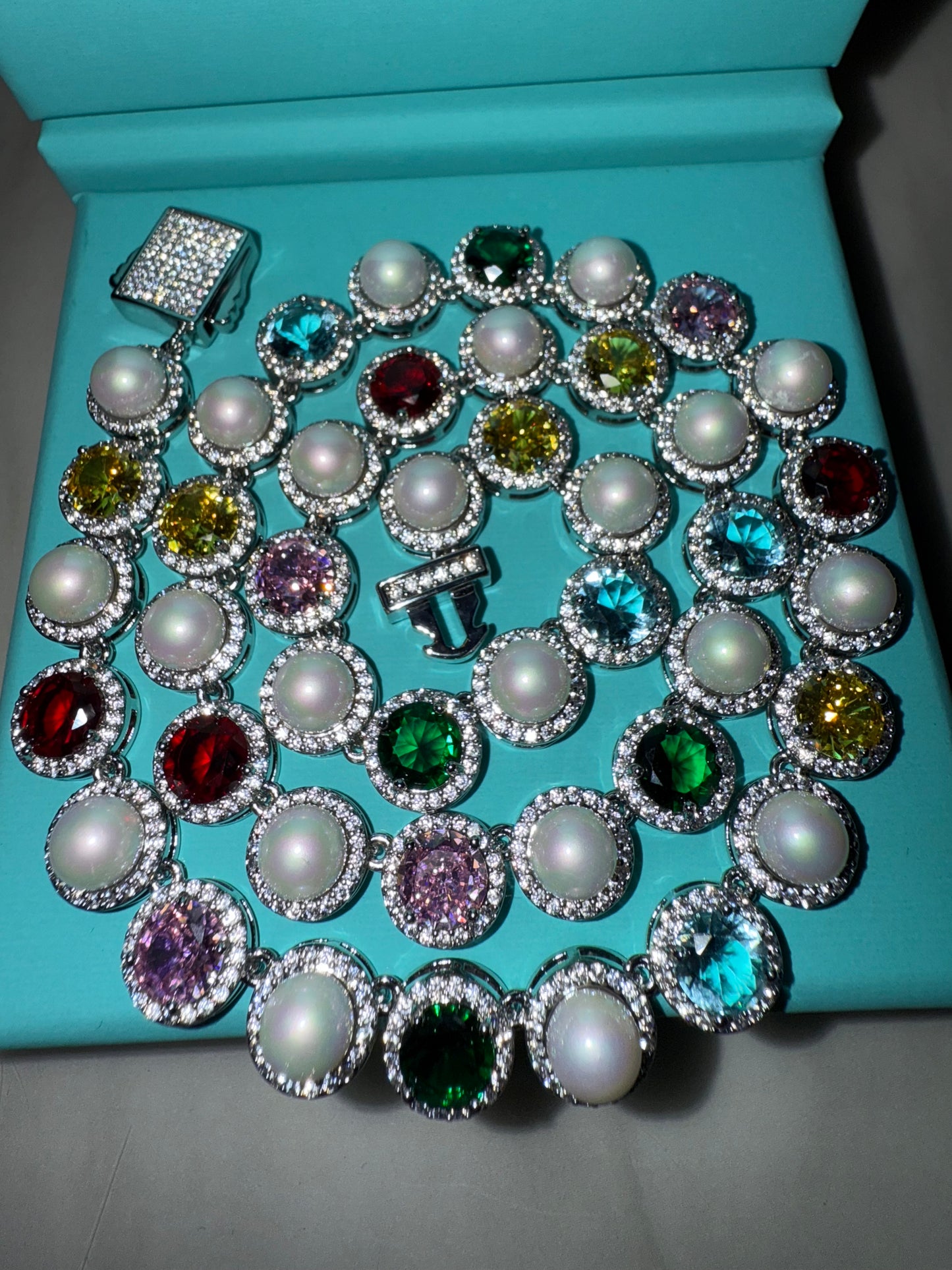 Pearl - Icy Stone Chain