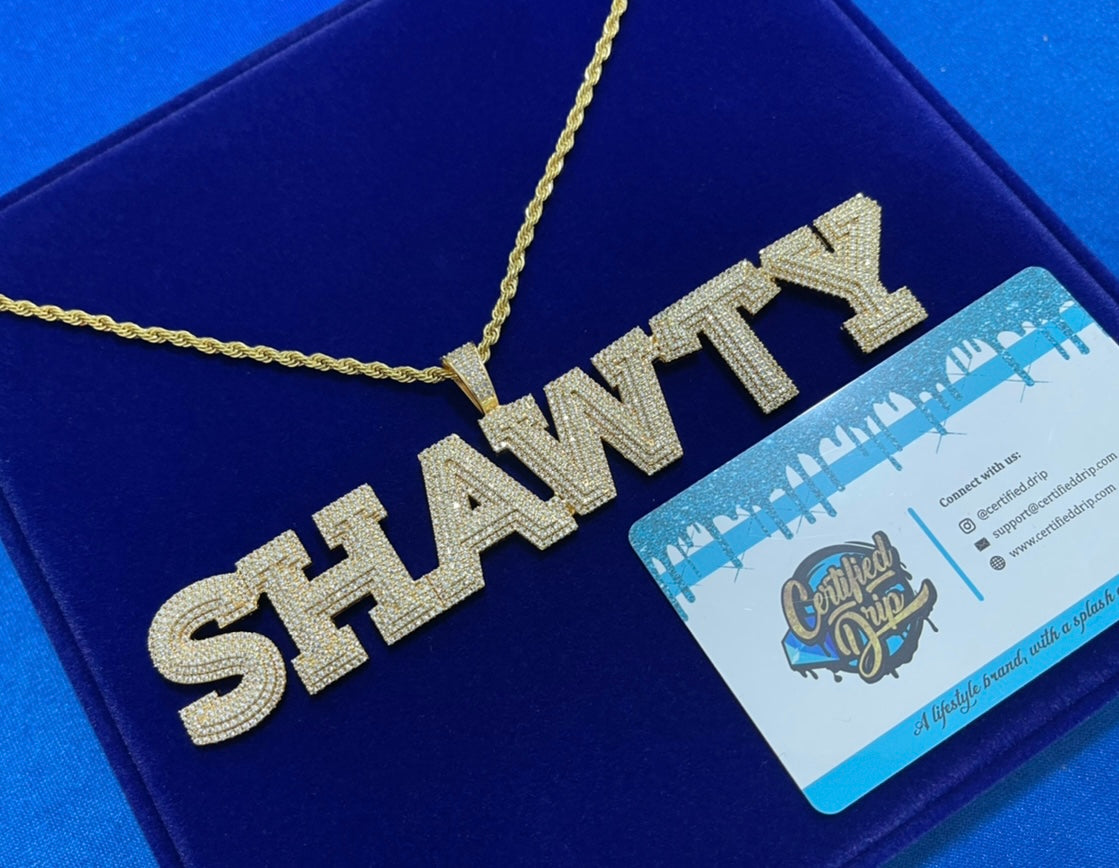 Icy Cravejado Custom Name Necklace
(Ships in 2-4 weeks)