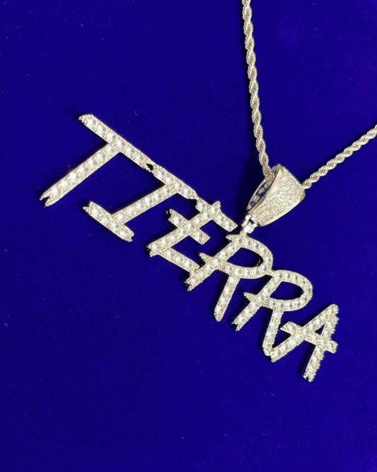 Image of silver icy sharp custom name pendant. 